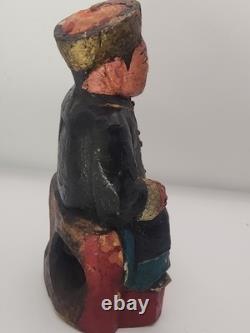 Ancienne figure chinoise en bois sculpté assise, style Qing, art populaire, ancêtre 7