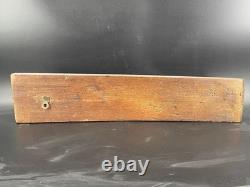 Ancienne planche à calandrer scandinave en bois sculpté – Art populaire