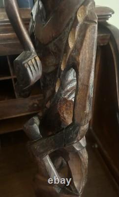 Ancienne statue haïtienne en bois sculptée à la main, rare, faucille à tabac, art populaire MCM 25