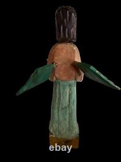 Ange Gardien Rustique Fait Main, Sculpté et Peint, 24 1/2 Pouces de Hauteur, Art Populaire Vintage