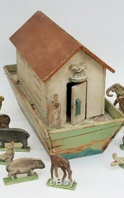 Antique 19c. Folk Art En Bois Sculpté Toy L'arche De Noé Toy Avec 19 Chiffres