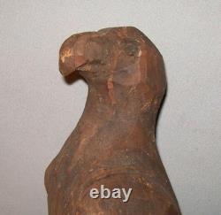 Antique vintage fin du XIXe siècle, années 1800, aigle en bois sculpté d’art populaire, peinture d’origine, bel état