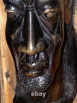 Art Folklorique Africain Authentique Petite Buste D'une Tête Sculptée À La Main Et Signée Par L'artiste