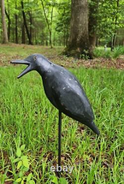 Art Populaire Fabuleux Grand Oiseau Noir Corbeau en Bois Sculpté à la Main Vintage Lourd