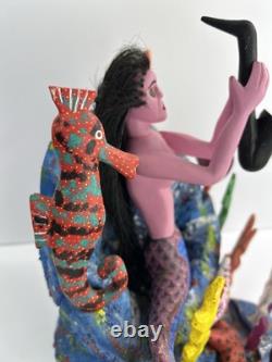 Art Populaire Mexicain : Sirène avec Saxophone Sculptée à la Main, Peinte et Signée