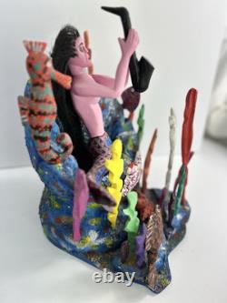 Art Populaire Mexicain : Sirène avec Saxophone Sculptée à la Main, Peinte et Signée