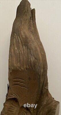 Art folklorique druidique en bois sculpté à la manière de Junior Cobb, bois flotté