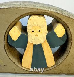 Art populaire : Jonas dans la baleine - Sculpture en bois, sculptée à la main, religieuse