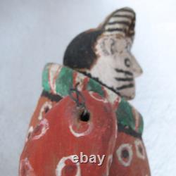 Art populaire ancien clown en bois sculpté et peint / chat avec bras et jambes articulés vers les années 1930