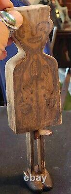 Art populaire antique Primitive Sculpté Masculin Mécanique Jouet en Bois Coquin et Coquin