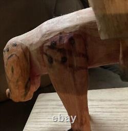 Art populaire de sculpture sur bois vintage