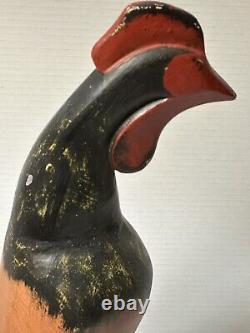 Art populaire du coq vintage. Magnifiquement sculpté à la main. 20