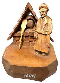 Art populaire en bois P E Caron signé Sculpté Pêcheur Campeur avec cabine B Vintage