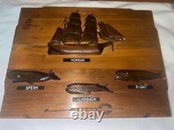 Art populaire en bois ancien sculpté à la main - Baleine ! 10 X 18,5 & 8 X 10