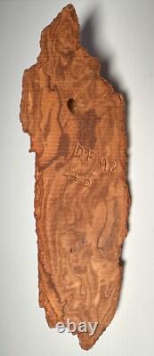 Art populaire en bois de bouleau sculpté à la main, esprit homme barbu expirant, signé et numéroté