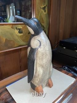 Art populaire en bois sculpté de manchot vintage