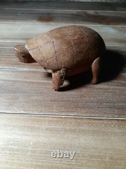 Art populaire en bois sculpté de tortue antique primitive, vintage des années 1800, époque de la guerre civile, 3,5 pouces