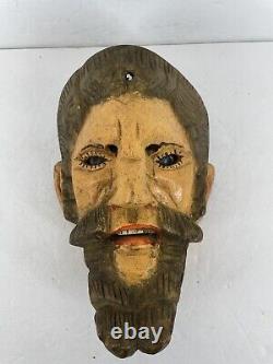 Art populaire guatémaltèque antique, masque de danse en bois sculpté d'un homme barbu, vintage, conquistador