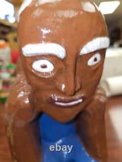 Art populaire outsider, sculpture sur bois, Joe McCuaig, Afro-Américain se reposant