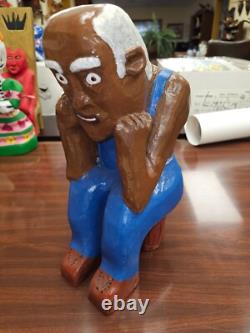 Art populaire outsider, sculpture sur bois, Joe McCuaig, Afro-Américain se reposant
