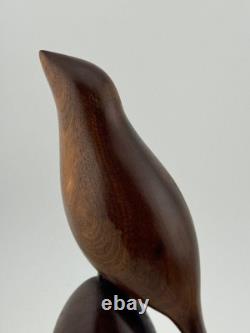 Art populaire vintage en noyer sculpté signé Evelyn E Yonkin