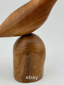 Art populaire vintage sculpté en bois de butternut signé Evelyn E Yonkin