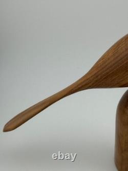Art populaire vintage sculpté en bois de butternut signé Evelyn E Yonkin