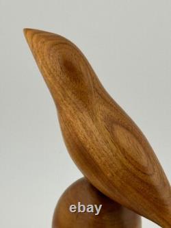 Art populaire vintage sculpté en bois de butternut signé Evelyn E Yonkin