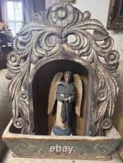 Autel de Santos Angel/Nicho mexicain en bois sculpté, art populaire ancien dévotionnel vers 1900