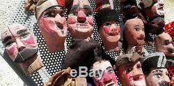Authentique Français Puppets19th Polychromes En Bois Sculpté Folk Art Guignol Castellet