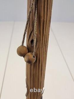 Bâton de marche/canne en bois sculpté à la main 56 Art populaire Sculptée Ours avec bâton et Raton laveur