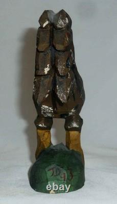Belle coq en bois folklorique sculpté à la main et peint de 1993 par Jonathan Bastian