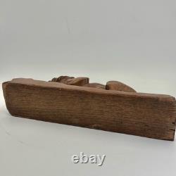 Belle grande sculpture en bois d’acajou de 18 pouces, lion sculpté à la main, art folklorique vintage.