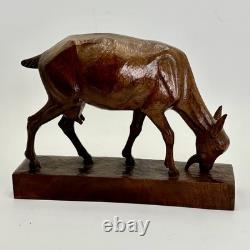Belle sculpture en bois sculpté à la main de chèvre de montagne vintage, folk art, grande taille