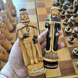 Big Soviet Folk Art Main Sculpté Jeu D'échecs En Bois Russie Vintage Urss Antique