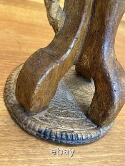 Boîte de montre sculptée en bois, art populaire du XVIIIe siècle