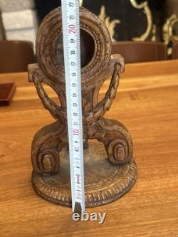 Boîte de montre sculptée en bois, art populaire du XVIIIe siècle