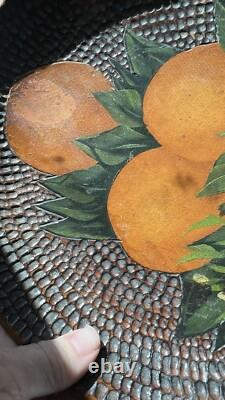Bol pionnier ancien sculpté et peint Fleur d'orange Art populaire américain