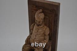 Bouchons de livres sculptés à la main, statue en bois figurative d'homme assis, art populaire