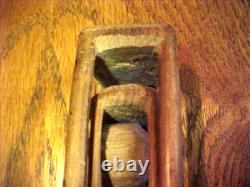 Boule en bois sculptée à la main dans une cage à l'intérieur d'une cage, art populaire fantaisie en bois, insigne de mérite BSA