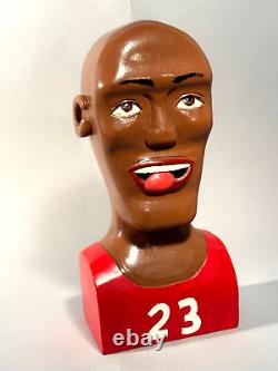 Buste sculpté en art populaire original de Michael Jordan