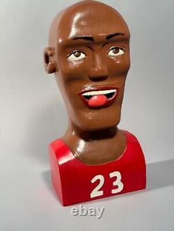 Buste sculpté en art populaire original de Michael Jordan