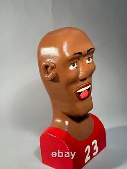 Buste sculpté en art populaire original de Michael Jordan