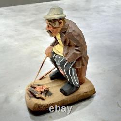 CARL OLOF TRYGG ART POPULAIRE SUÉDOISE Sculpture en bois sculptée Hobo Mid-Century Modern