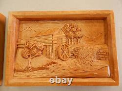 Cabane en bois sculptée d'art populaire vintage, scène de paysage en 3D de moulin à eau, pin B. K. 97