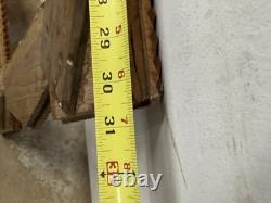 Cadre en bois sculpté de style tramp art antique grand 1890 Art populaire fin