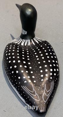 Canard leurre sculpté peint signé, art populaire, 1978 Nick Nelson, cadeaux d'art vintage