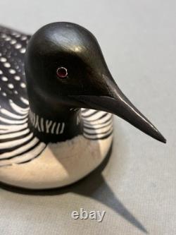 Canard leurre sculpté peint signé, art populaire, 1978 Nick Nelson, cadeaux d'art vintage