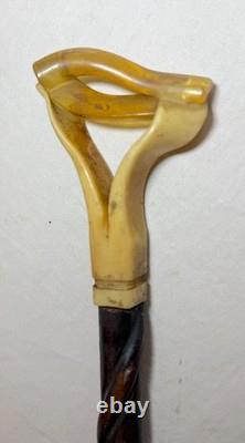Canne de marche en bois sculptée à la main en corne de buffle antique artisanale