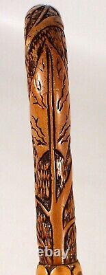 Canne de marche parasol en bois sculpté à la main de style folklorique victorien antique de 38.25 pouces.